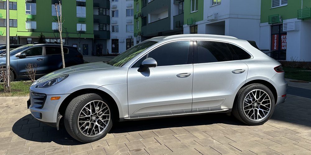 25k Лоукост Macan S