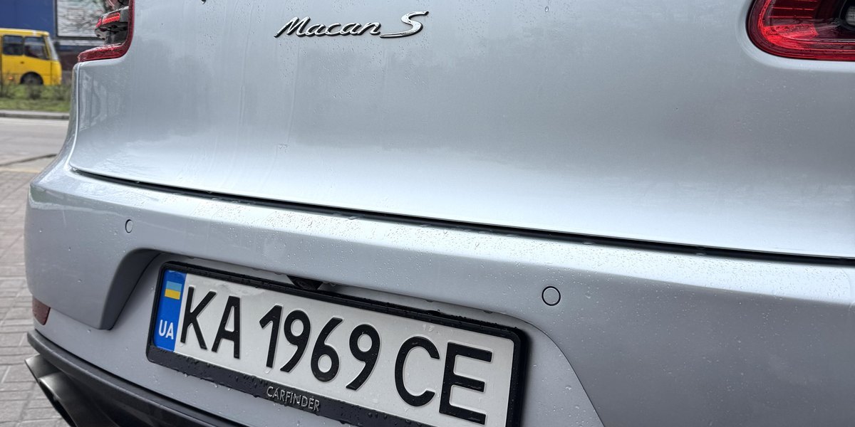 25k Лоукост Macan S